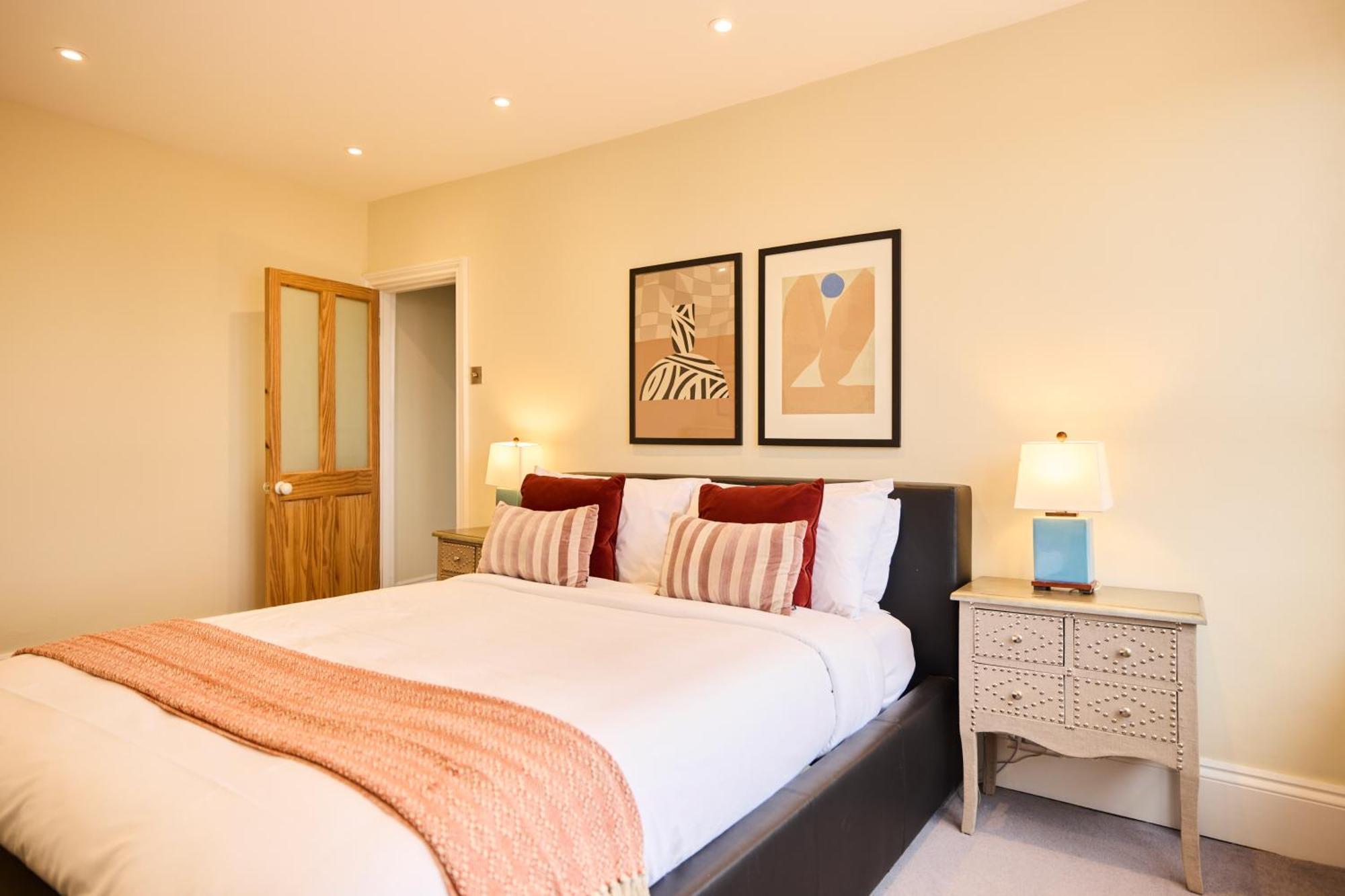 The Peckham Hideaway - Bright 3Bdr Flat Apartment London Bagian luar foto